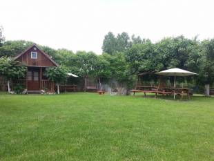 domek i miejsce na ognisko/grill